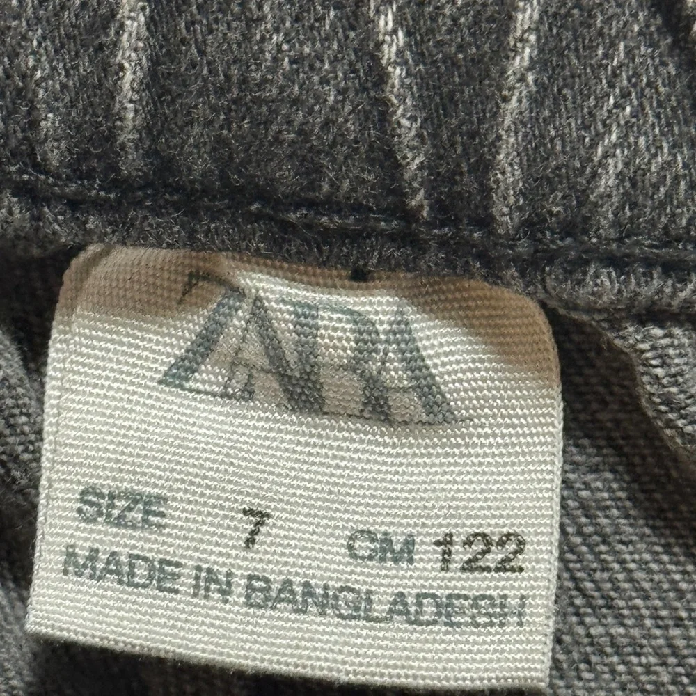 Zara sleek black